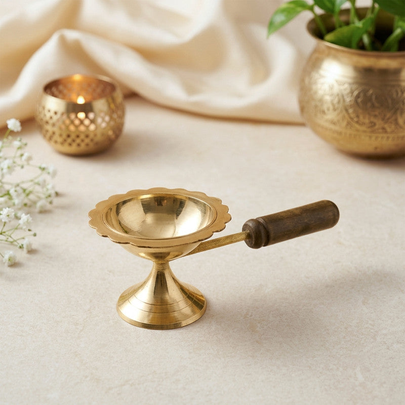 ROLIMOLI Brass Dhoop Dani | Incense Dhup Burner,Brass Handcrafted Puja Dhoop,Dhoop Dhuni, Sambrani Dhoop,with Wooden Handle Set of 1