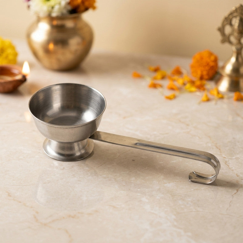 Stainless Steel Dhuni Cup with Long Handle 17.5cm Traditional Pooja Burner for Dhoop Camphor Aarti Rituals Durable Religious Tool (17.5cm)