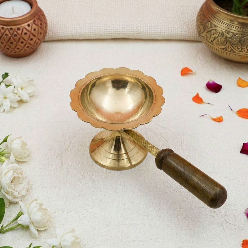 ROLIMOLI Brass Dhoop Dani | Incense Dhup Burner,Brass Handcrafted Puja Dhoop,Dhoop Dhuni, Sambrani Dhoop,with Wooden Handle Set of 1