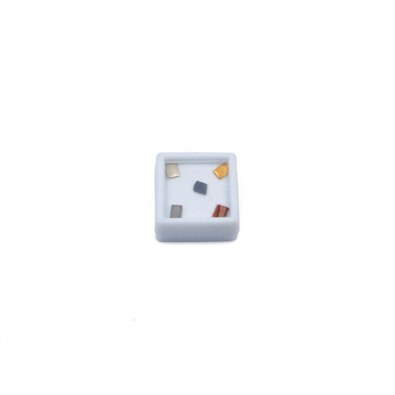 ROLIMOLI Square Panchdhatu | Panch Dhatu 5 Small Metal Tukda Piece (Brass, Copper, Lead, Zink, Iron) Box For Pooja Samagri main Door Pooja | Puja (Size : 5mm | Total Weight With Box : 7gm)